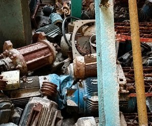 scrap motors 300x250 hd